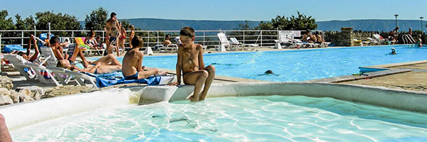 kinderbadje Swimmingpool camping les sources