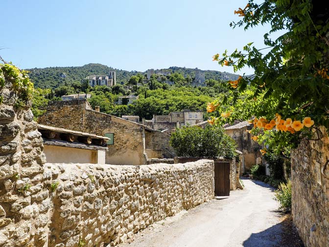 lieux à visiter camping ménerbes